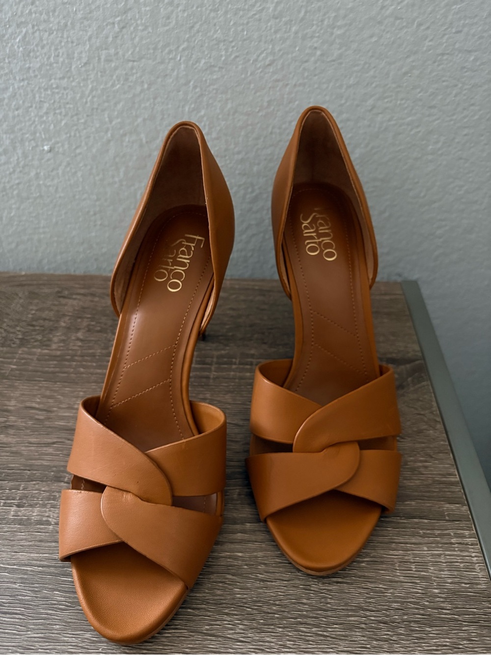Franco Sarto Tan Knot Front Leather Heels
